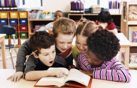 2015-03-26-1427368458-3127980-librarykids1